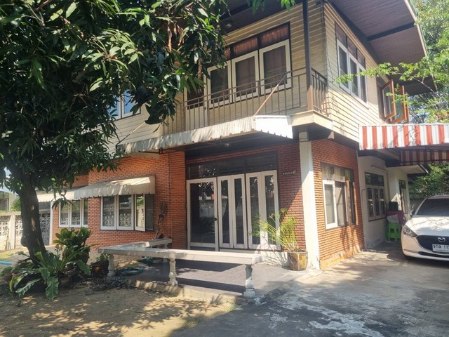 WW484M ขาย ที่ดินพร้อมสิ่งปลูกสร้าง ซอย อุดมสุข56 แยก13 , ที่ดินเขตบางนา