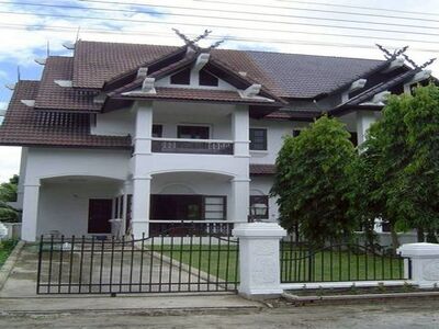 ขาย 5.5 ล้าน บ้าน 2 ชั้น หางดง เดินทางสะดวก เงียบสงบ เป็นส่วนตัว