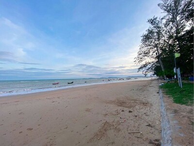ขายที่ดินติดทะเล แปลงสวย ใกล้หาดพลา จ.ระยอง 