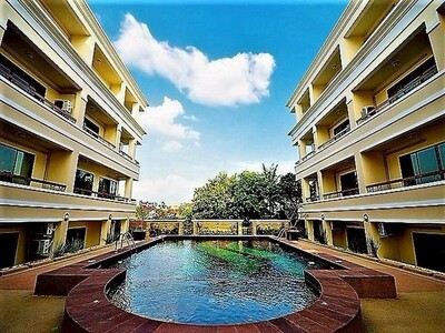 ให้เช่าเพนท์เฮ้าส์ดูเพล็กซ์ขนาดใหญ่ ใจกลางเมือง ทำเลดี ตกแต่งครบ