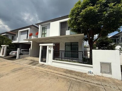 ให้เช่าบ้านเดี่ยว 2 ชั้น 3 ห้องนอน ออร่า Aura รามคำแหง 94 ใกล้สัม