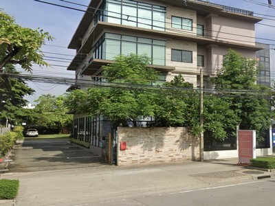 ปล่อยเช่าพื้นที่บนตึก 221.8 ตร.ม ติดหัวปลาช่องนนทรี ใกล้ BRT นราร