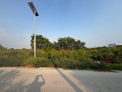 ขายที่ดิน 2 แปลงติดกัน 10 ไร่ ริมถนน ซอยประชาอุทิศ 90