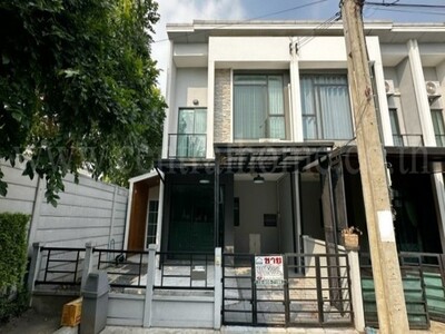 ทาวน์โฮม พลีโน่ ปิ่นเกล้า-จรัญฯ หลังริม ใกล้ MRT บางบำหรุ