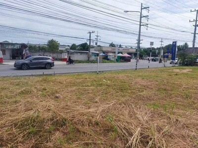 ขายที่ดินแปลงสวย บ่อวิน ศรีราชา หน้าถนนอ่าวอุดม-ปากร่วม