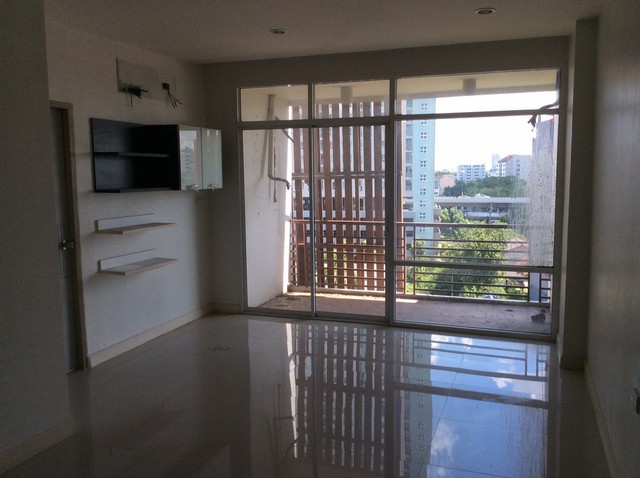 ขายคอนโด   เดอะ ฟอเรสต์ แจ้งวัฒนะ นนทบุรี (PKT195/73)