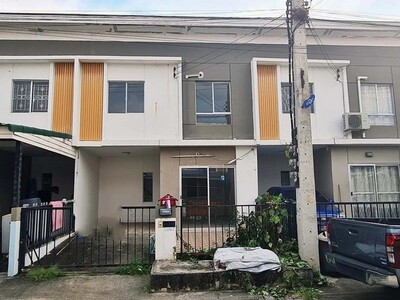 ขาย ทาวน์เฮ้าส์ พฤกษา 64/2 คลองหลวง ถนน เลียบคลองสาม ปทุมธานี