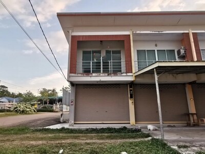 ขาย อาคารพาณิชย์ ปิยะพัฒน์ ถนน สายชัยบุรี-ปากพัง วิลเลจ สุราษฎร์ธ