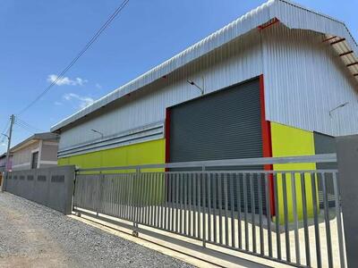 ให้เช่าโกดัง530ตร.มติดถนนกาญจนาภิเษกลาดหลุมแก้วปทุมธานี