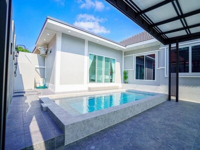 บ้านเดี่ยวพร้อมสระว่ายน้ำ  โซนห้วยใหญ่ ทำเลดี  เดินทางสะดวก