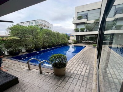 ให้เช่าบ้านเดี่ยว4ชั้นใจกลางอารีย์พญาไทพร้อมสระว่ายน้ำส่วนตัว