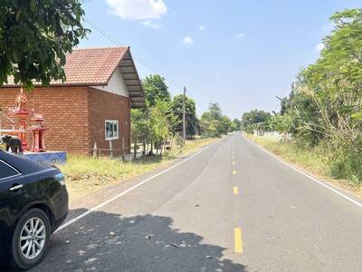 ขายบ้านพร้อมที่ดิน โฉนดครุทเเดงพร้อมโอน