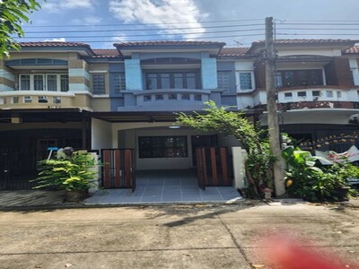 ขายด่วน18 ตร.ว. 1.65 ลบ. 2นอน2น้ำ ปาริชาต ติวานนท์ 345 พร้อมอยู่ 