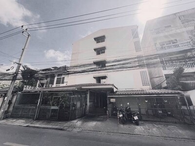ขาย Apartment 5ชั้น ซ.รัชดาภิเษก อากาศดี แหล่งชุมชน เดินทางสะดวก