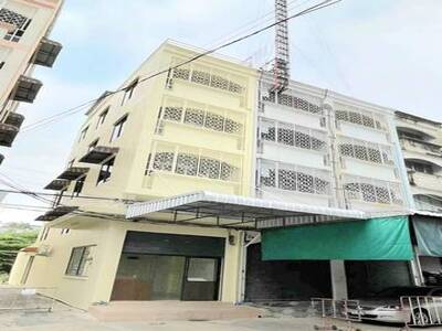 ขายอาคารพาณิชย์หลังมุม 200 เมตร MRT บางพลัด โทร.099-998-3897