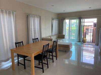 ให้เช่าบ้านภัสสร เพรสทีจ ลักซ์ พัฒนาการ แอร์เฟอร์ฯครบ3นอน2น้ำเช่า