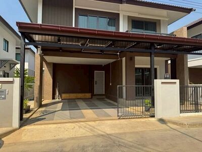 ขายเพียง 5.5 ล้าน 53.2 ตรว. กาญจน์กนก12 สารภี บ้าน 2 ชั้น เฟอรครบ