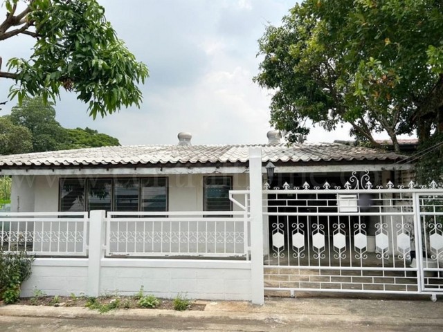 บ้านเดี่ยว ซอย ติวานนท์ 25 แยก 6 หลังริม ใกล้ MRT สถานีบางกระสอ