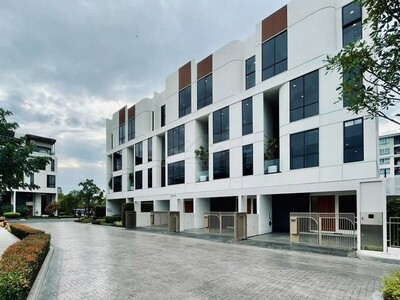 ขายทาวน์โฮม 3.5 ชั้น 212 ตรม. เดมี สาธุ 49 DEMI Sathu 49 ย่านพระร