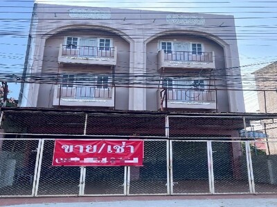 ขายอาคารพาณิชย์ 3 ชั้น 2 คูหา ห้องริม เมืองพิษณุโลก