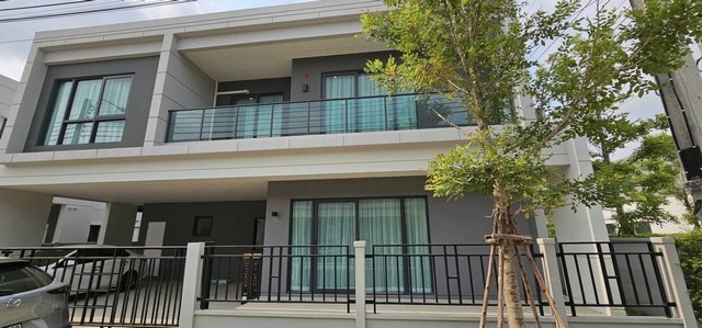 รหัสC5787 ให้เช่าบ้านเดี่ยว 2ชั้น โครงการเซนโทร บางนา บางพลี สมุทรปราการ บ้านตกแต่งสวยพร้อมอยู่