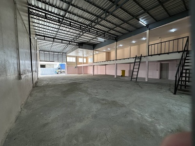 BST930 ให้เช่าโกดัง รัชดาภิเษก 3 (400+ ตร.ม.)  สนใจติดต่อ Agent ค