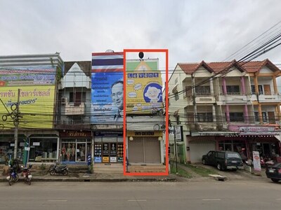 ขายตึกแถวทำเลทอง ใจกลางเมืองอุตรดิตถ์  อ.เมืองอุตรดิตถ์ จ.อุตรดิต