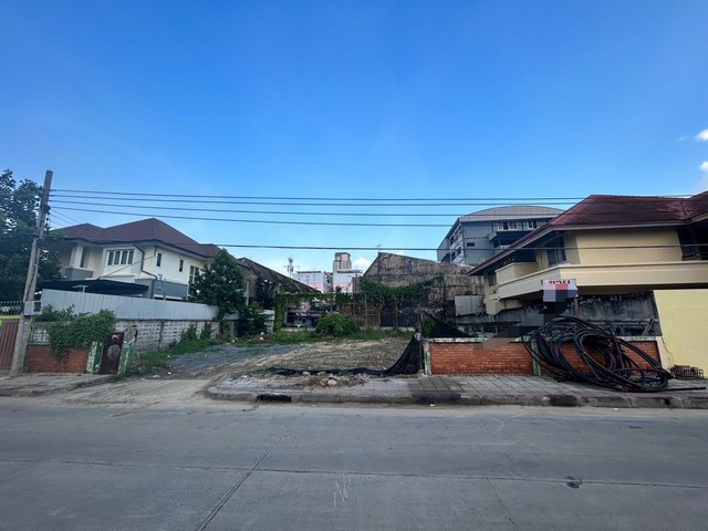 ขายที่ดินเปล่า เนื้อที่ 116 ตารางวา กว้าง 20 เมตร ลึก 23 เมตร รามคำแหง 46 บางกะปิ กรุงเทพ