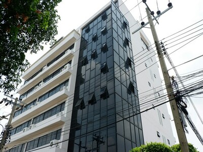 ออฟฟิศให้เช่ารัชดา  ห้วยขวาง  อาคารพีเอวี  O2,512,59O9,  O84,543,