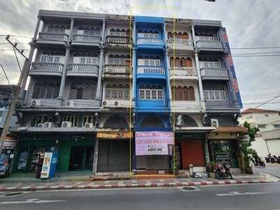 ขาย-ให้เช่า อาคารพาณิชย์ทำเลทองริมถนนโชคชัย 4 โดดเด่น ติดเซเว่น 