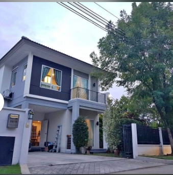  ขายบ้านเดี่ยว2ชั้น  เซ็นโทร ชัยพฤกษ์ แจ้งวัฒนะ 1 ปากเกร็ด เนื้อที่ 62 ตรว พื้นที่ 162 ตรม มี 3 นอน 3 น้ำ