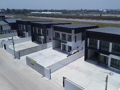 BST992 ให้เช่าโรงงานพร้อมสำนักงานและที่พักอาศัย ขนาด370 ถึง 4000ต