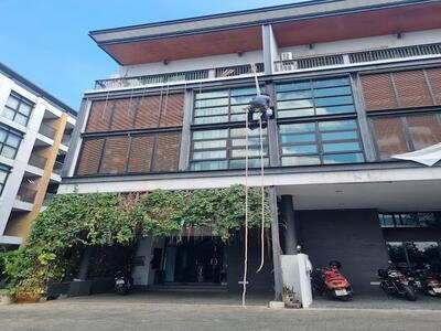 ให้เช่าโฮมออฟิศ 5 ชั้น สไตล์ลอฟท์ ลาดพร้าว ใกล้รถไฟฟ้าลาดพร้าว 83