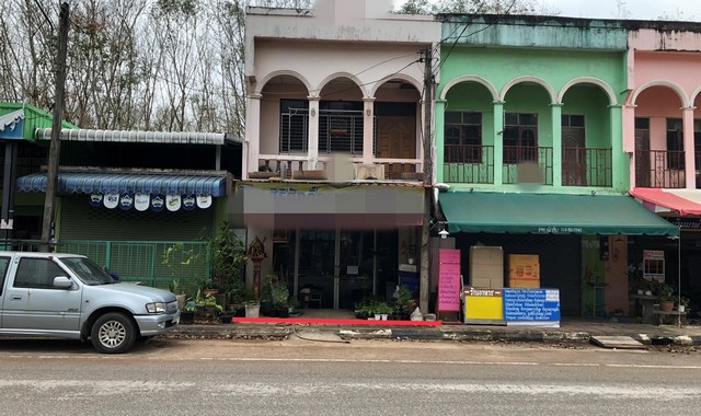 ขายอาคารพาณิชย์    อำเภอท่าฉาง  สุราษฎร์ธานี (PKK04-05792)