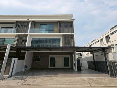 ขายโฮมออฟฟิศ 3 ชั้นหลังริม 31 ตร.ว. The Landmark เอกมัย-รามอินทรา