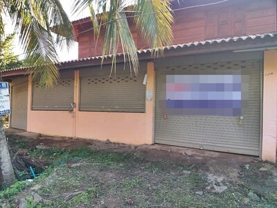 ขายบ้านครึ่งตึกครึ่งไม้ ถนนบ้านไชยสถาน-บ้านสบทราย อำเภอเชียงม่วน