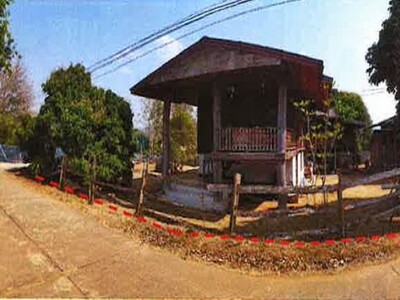 ขายบ้านครึ่งตึกครึ่งไม้ ถนนลี้-แม่บอน อำเภอทุ่งหัวช้าง  ลำพูน