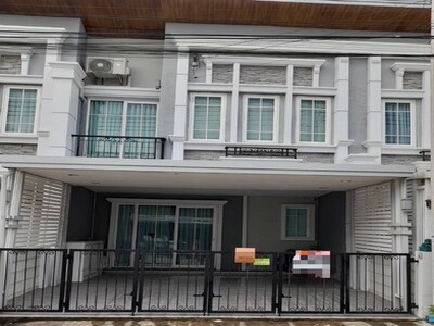 ขายด่วน ทาวน์โฮม โกลเด้น ทาวน์ 3 บางนา-สวนหลวง สไตล์อังกฤษ  3.79ล