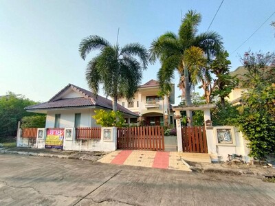 ขายบ้านเดี่ยว 2 ชั้น หมู่บ้านสวนปาล์ม โซนเลควิว   เมืองสมุทรสาคร 