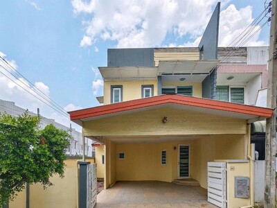 โครงการเมอริท แกรนด์ ดอนเมือง ทาวน์โฮม 2 ชั้นหลังมุม ราคาพิเศษ