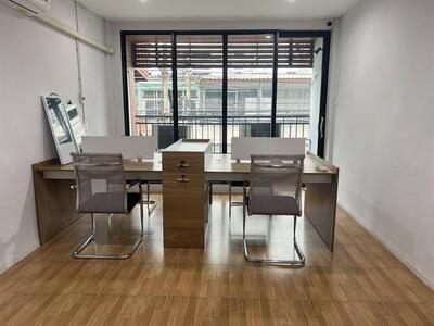 P2131 ให้เช่าโฮมออฟฟิศ 2 ชั้น 2 หลังติดกัน 3 ห้องนอน อโศก-ดินแดง 