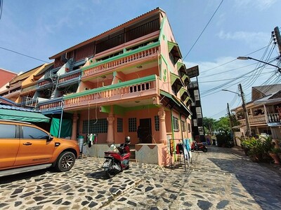 ขายอาคารพาณิชย์ 4ชั้น ถนนทัพพระยาสายสอง  เหมาะสำหรับครอบครัวใหญ่