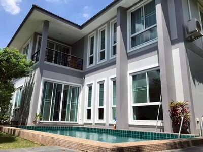 บ้านเดี่ยวหลังใหญ่ 2 ชั้น พร้อมอยู่ บรรยากาศส่วนตัว ป่าแดด