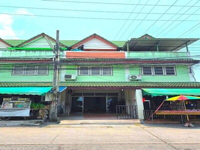ให้เช่าอาคารพาณิชย์นาป่าเมืองชลบุรี 3 ชั้น หมู่บ้านอีสเทิร์นนาป่า