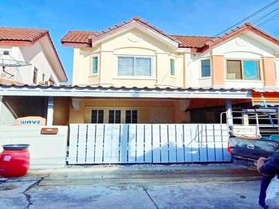 ทาวน์เฮาส์ 2 ชั้น ฟังก์ชันครบ 2นอน 2น้ำใกล้สวนหลวง ร.9 700 ม. 20ต