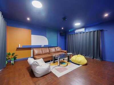 P2330 ให้เช่าบ้านหรู ทาวน์โฮม 5 ชั้น ใจกลางทองหล่อ ซอย 25
