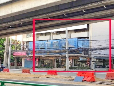 พระราม9 เหม่งจ๋าย AIRBNB MRT รามคำแหง12 500 ม. 3คูหา 5ชั้น  62ตร.