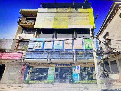 เหม่งจ๋าย MRT รามคำแหง12 500 ม. อาคาร 3 คูหา 5 ชั้น AIRBNB 60ตร.ว