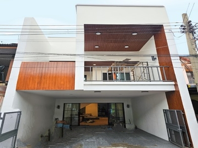 ขายทาวน์เฮ้าส์ 2ชั้่น มบ.อยู่เจริญ ดอนเมือง  ติดถนนวิภาวดีรังสิต3