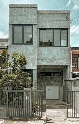 KK8 For Rent ทาวน์เฮ้าส์ พระราม9 ซอย26 ย่านศูนย์วิจัย พร้อมอยู่ 